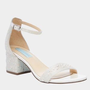 Betsy Johnson AB-MARI Ivory pearl embellished block heel